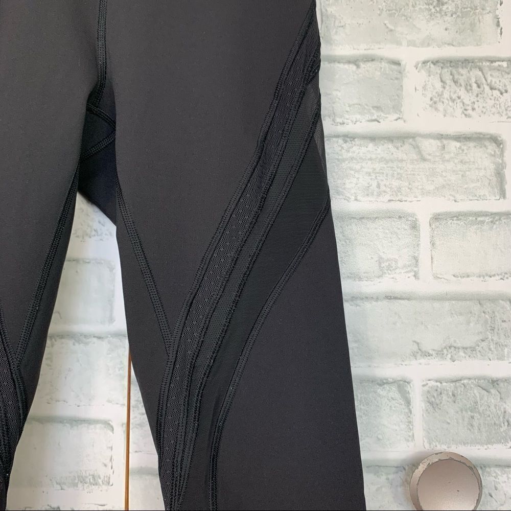 Lululemon Never Still Crop 21 Leggings Black High Rise Size 6 - Picture 6 of 10